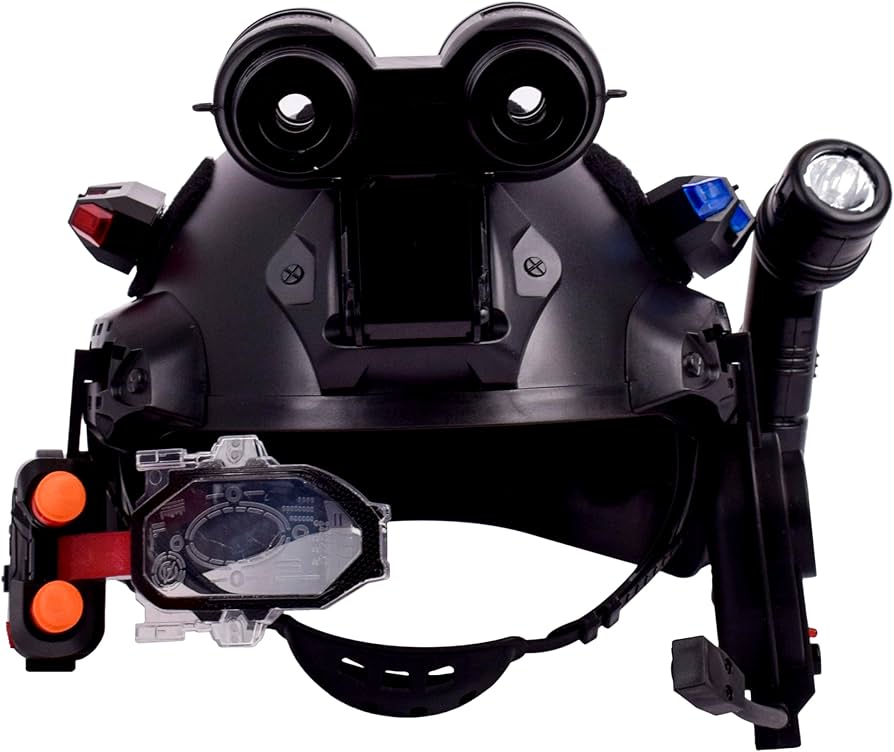 Amazon.com: Sunny Days Entertainment Maxx Action Commando Helmet